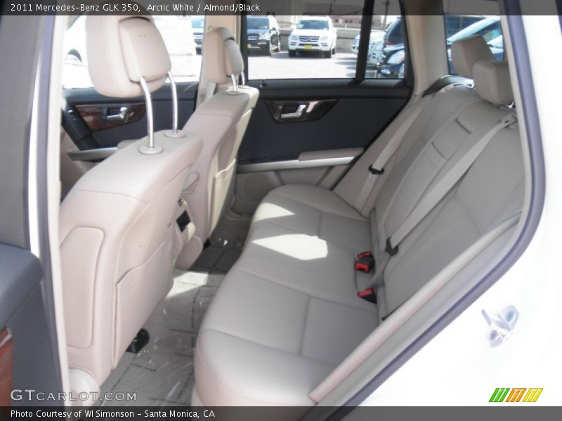 Arctic White / Almond/Black 2011 Mercedes-Benz GLK 350