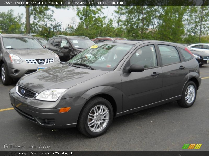 Liquid Grey Metallic / Charcoal/Light Flint 2007 Ford Focus ZX5 SE Hatchback