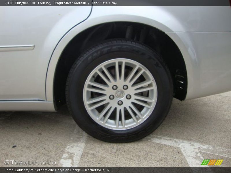 Bright Silver Metallic / Dark Slate Gray 2010 Chrysler 300 Touring