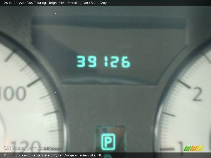 Bright Silver Metallic / Dark Slate Gray 2010 Chrysler 300 Touring