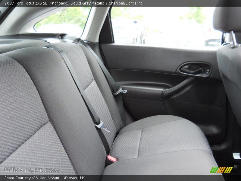 Liquid Grey Metallic / Charcoal/Light Flint 2007 Ford Focus ZX5 SE Hatchback