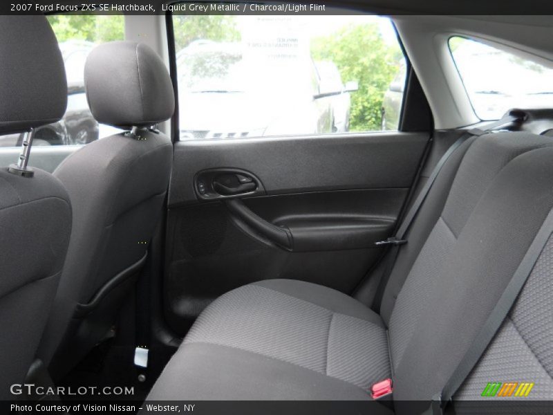 Liquid Grey Metallic / Charcoal/Light Flint 2007 Ford Focus ZX5 SE Hatchback