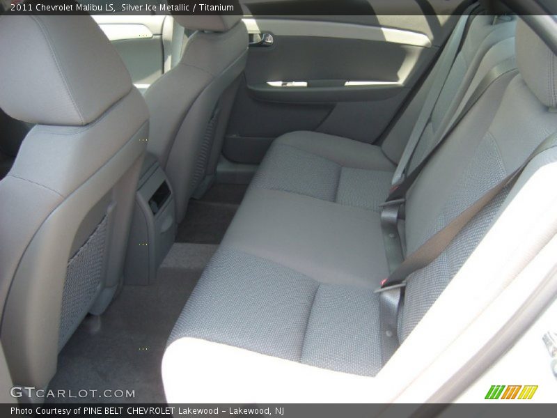 Silver Ice Metallic / Titanium 2011 Chevrolet Malibu LS