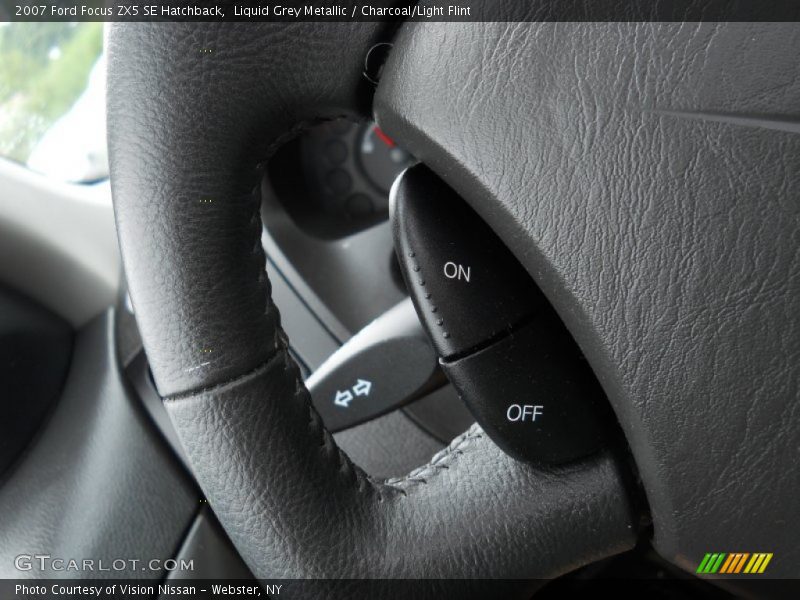 Liquid Grey Metallic / Charcoal/Light Flint 2007 Ford Focus ZX5 SE Hatchback