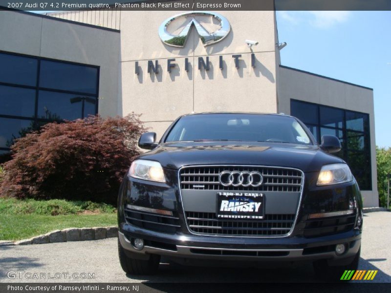 Phantom Black Pearl Effect / Espresso Brown 2007 Audi Q7 4.2 Premium quattro