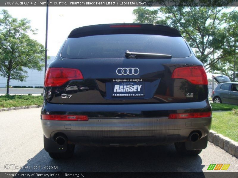 Phantom Black Pearl Effect / Espresso Brown 2007 Audi Q7 4.2 Premium quattro