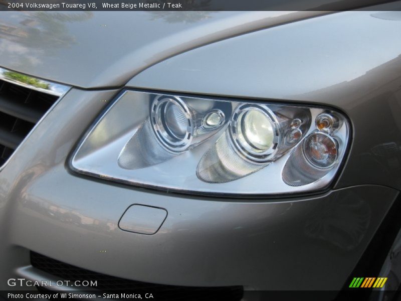 Wheat Beige Metallic / Teak 2004 Volkswagen Touareg V8