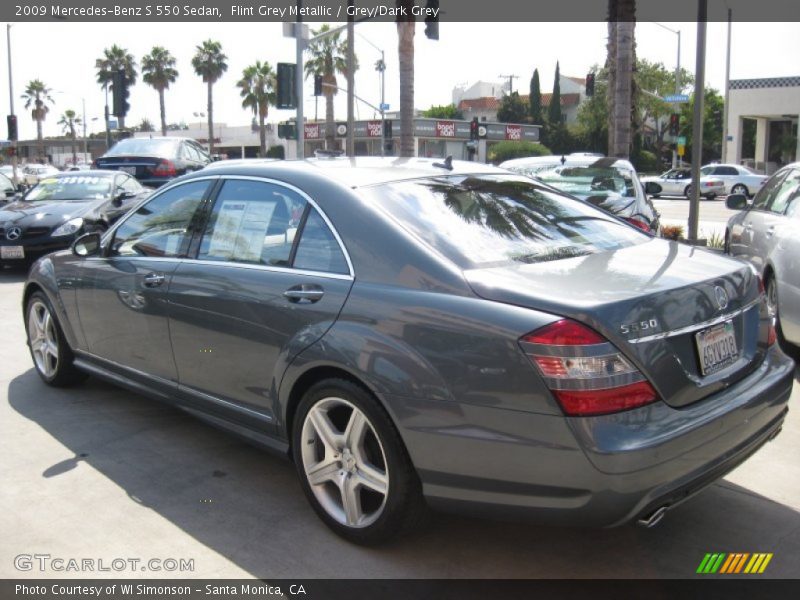 Flint Grey Metallic / Grey/Dark Grey 2009 Mercedes-Benz S 550 Sedan