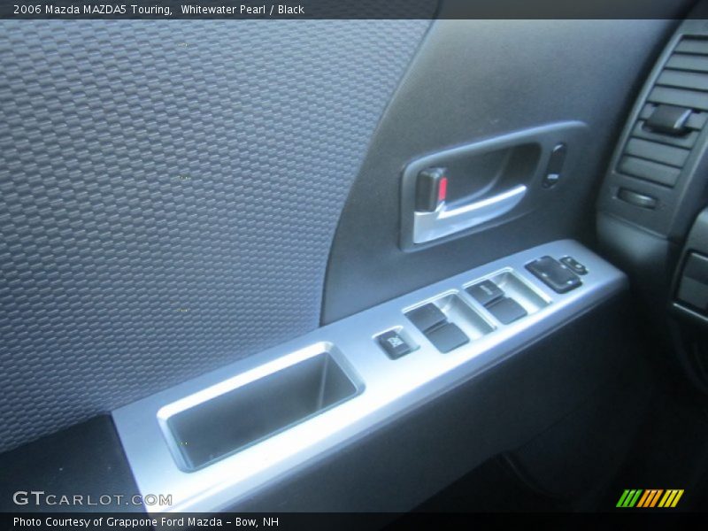 Whitewater Pearl / Black 2006 Mazda MAZDA5 Touring