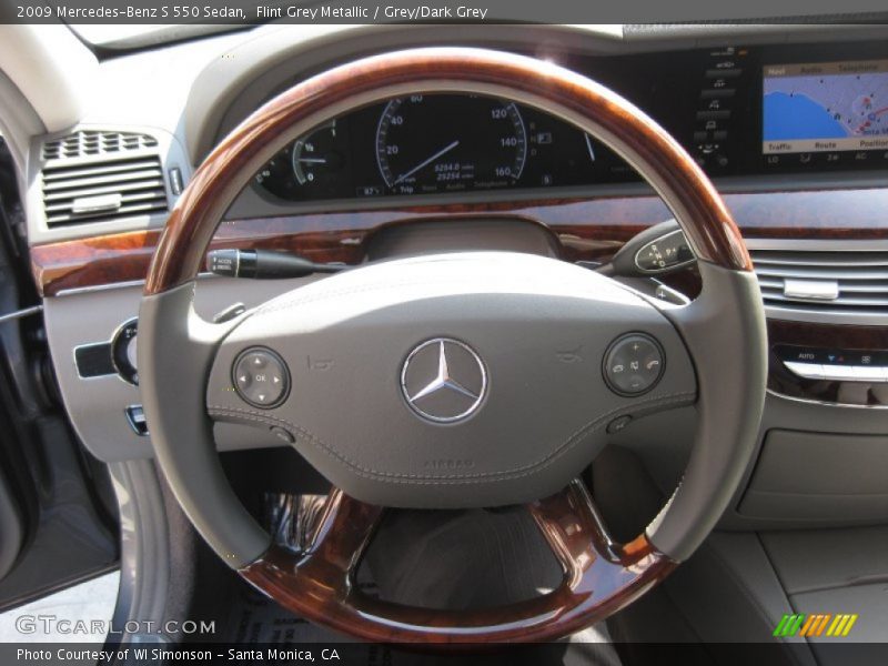  2009 S 550 Sedan Steering Wheel