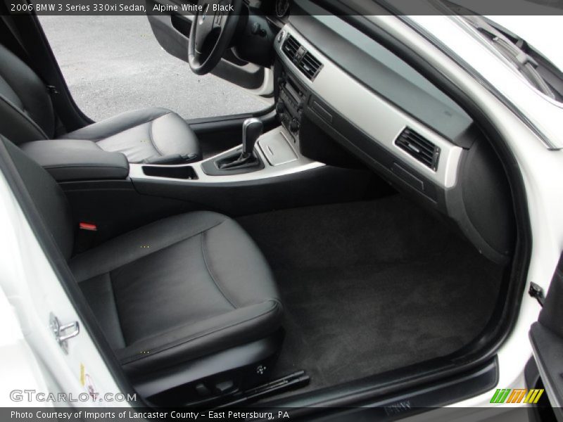 Alpine White / Black 2006 BMW 3 Series 330xi Sedan