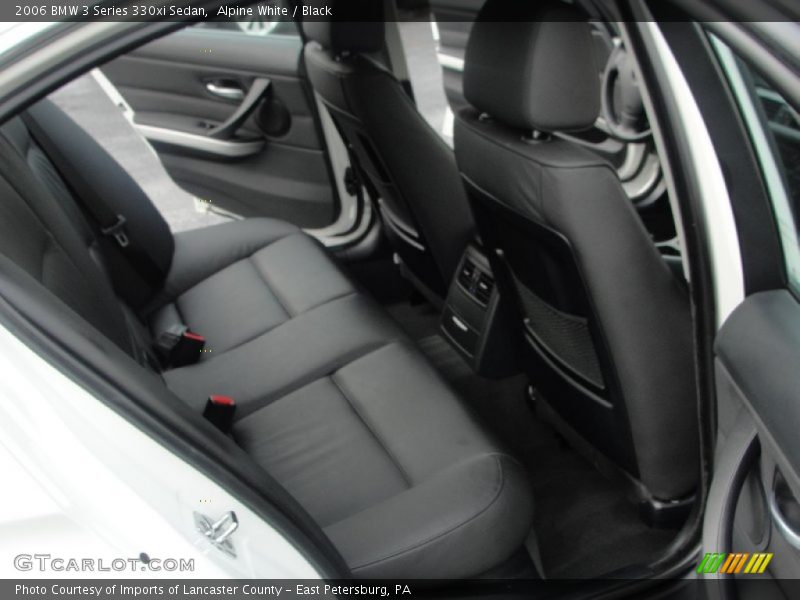 Alpine White / Black 2006 BMW 3 Series 330xi Sedan