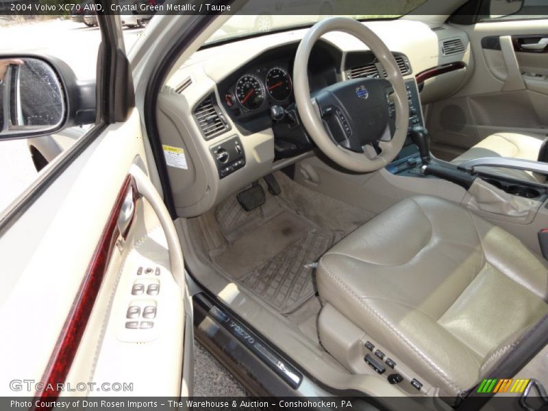 Crystal Green Metallic / Taupe 2004 Volvo XC70 AWD
