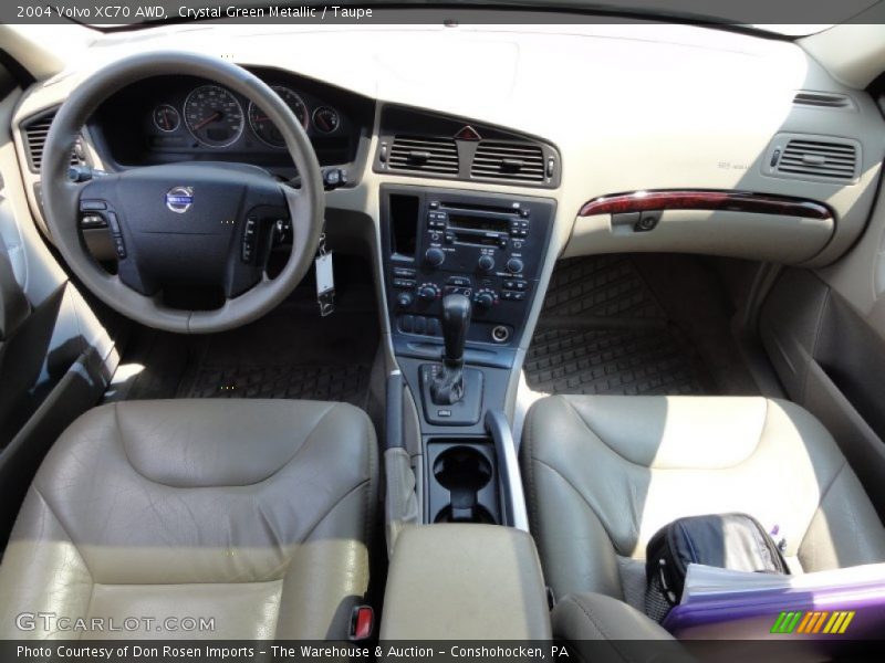 Crystal Green Metallic / Taupe 2004 Volvo XC70 AWD