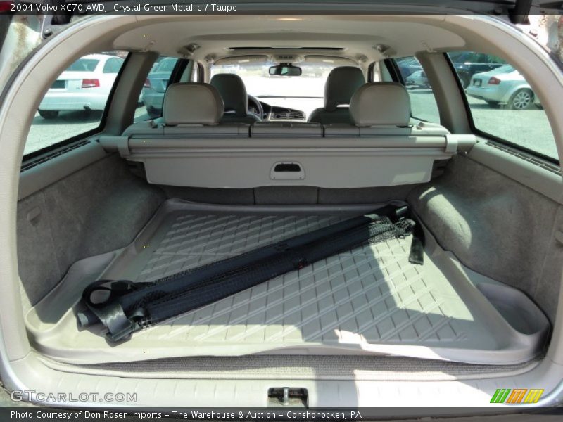 Crystal Green Metallic / Taupe 2004 Volvo XC70 AWD