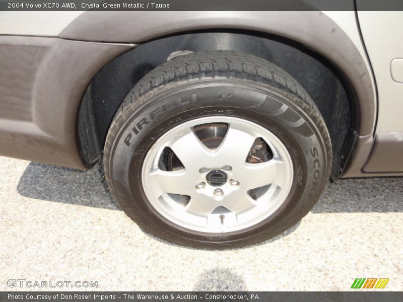 Crystal Green Metallic / Taupe 2004 Volvo XC70 AWD