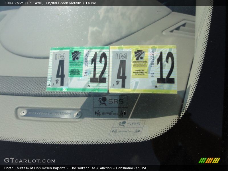 Crystal Green Metallic / Taupe 2004 Volvo XC70 AWD