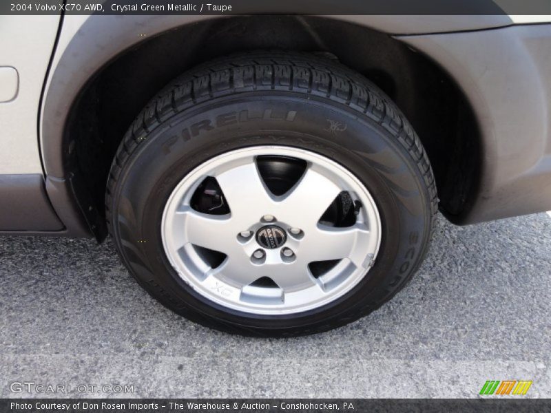 Crystal Green Metallic / Taupe 2004 Volvo XC70 AWD