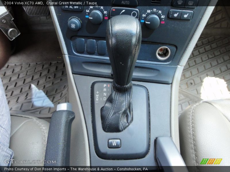 Crystal Green Metallic / Taupe 2004 Volvo XC70 AWD
