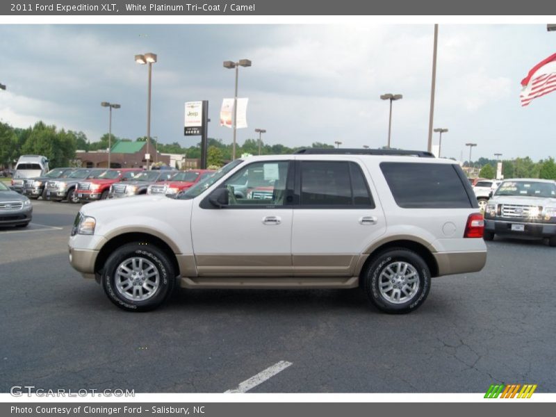 White Platinum Tri-Coat / Camel 2011 Ford Expedition XLT