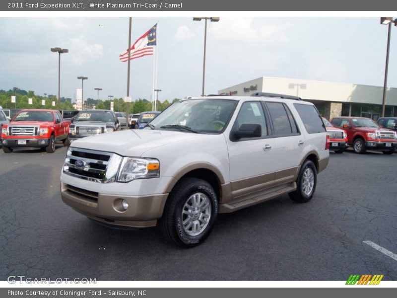White Platinum Tri-Coat / Camel 2011 Ford Expedition XLT