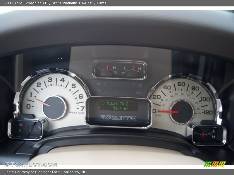 White Platinum Tri-Coat / Camel 2011 Ford Expedition XLT