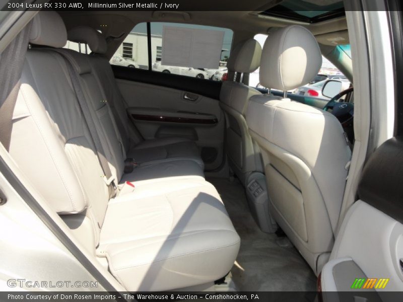 Millinnium Silver Metallic / Ivory 2004 Lexus RX 330 AWD