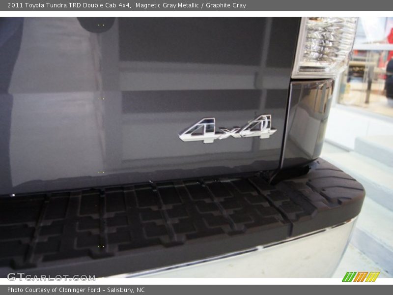 Magnetic Gray Metallic / Graphite Gray 2011 Toyota Tundra TRD Double Cab 4x4