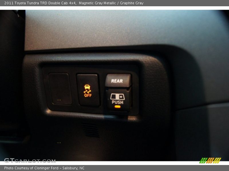 Magnetic Gray Metallic / Graphite Gray 2011 Toyota Tundra TRD Double Cab 4x4