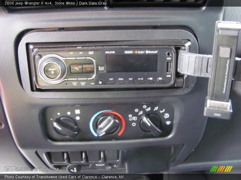 Stone White / Dark Slate Gray 2006 Jeep Wrangler X 4x4