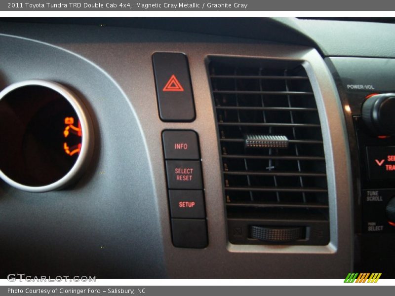 Magnetic Gray Metallic / Graphite Gray 2011 Toyota Tundra TRD Double Cab 4x4