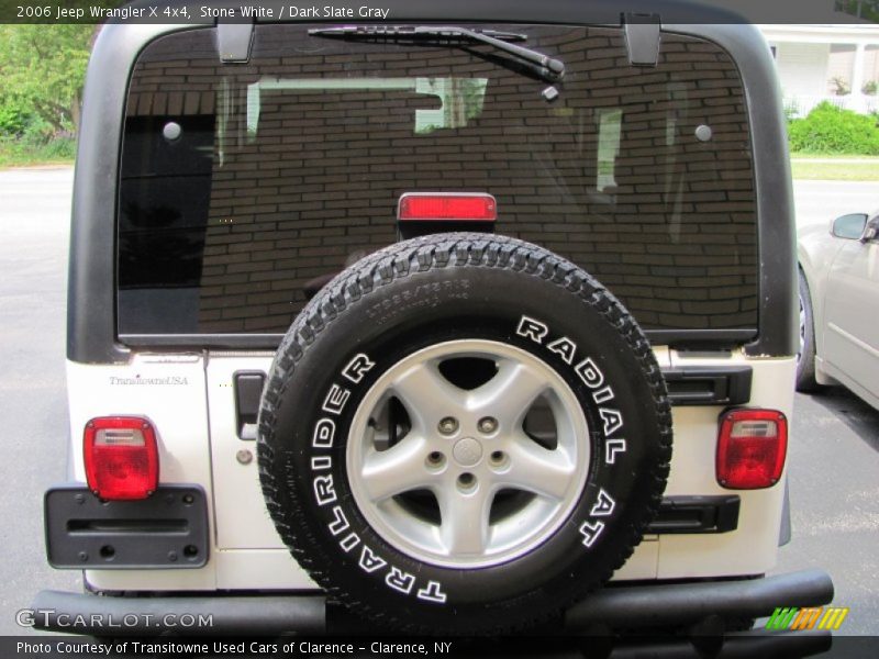 Stone White / Dark Slate Gray 2006 Jeep Wrangler X 4x4