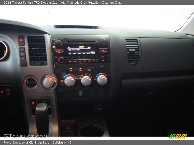 Magnetic Gray Metallic / Graphite Gray 2011 Toyota Tundra TRD Double Cab 4x4