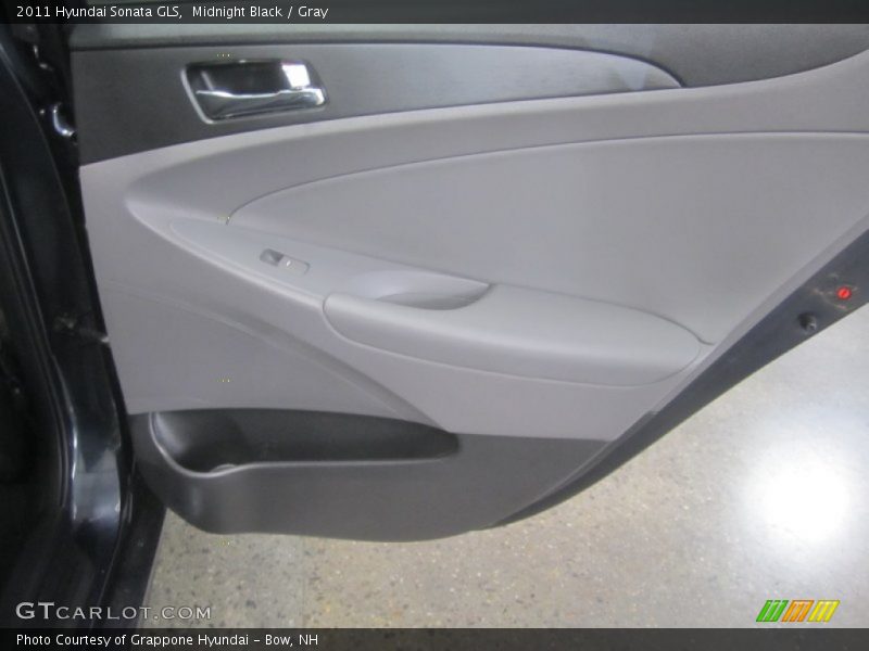 Midnight Black / Gray 2011 Hyundai Sonata GLS