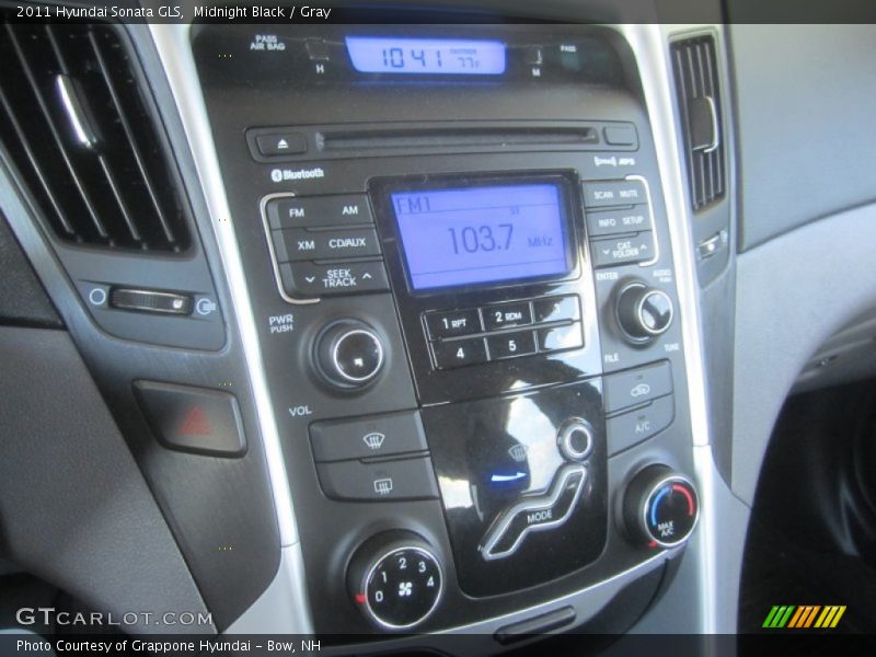 Midnight Black / Gray 2011 Hyundai Sonata GLS