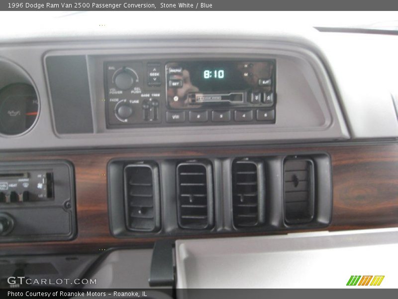 Controls of 1996 Ram Van 2500 Passenger Conversion
