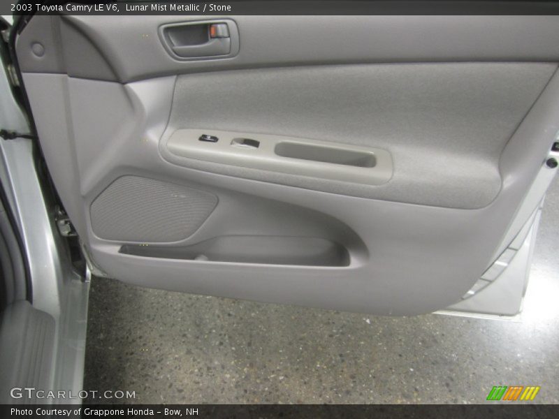 Lunar Mist Metallic / Stone 2003 Toyota Camry LE V6