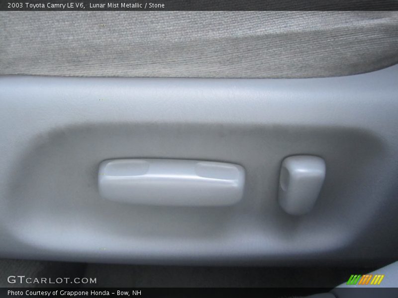 Lunar Mist Metallic / Stone 2003 Toyota Camry LE V6