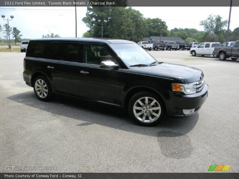 Tuxedo Black Metallic / Charcoal Black 2011 Ford Flex Limited