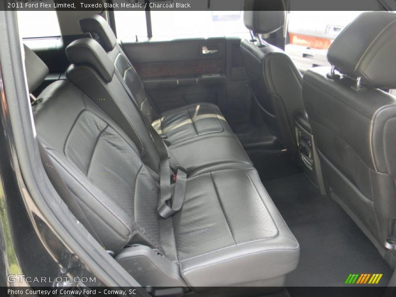 Tuxedo Black Metallic / Charcoal Black 2011 Ford Flex Limited