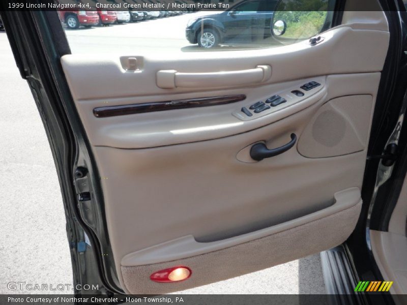 Door Panel of 1999 Navigator 4x4