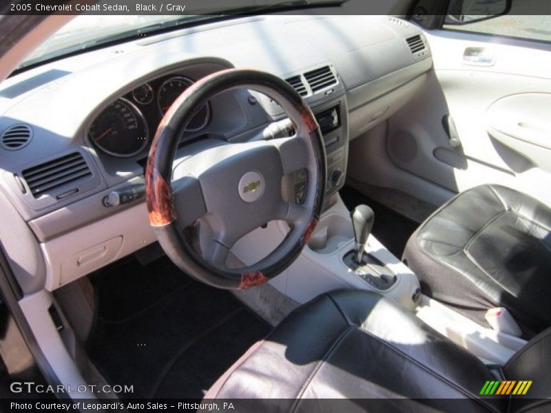 Black / Gray 2005 Chevrolet Cobalt Sedan