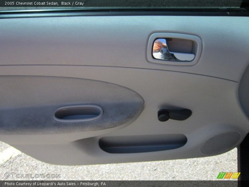Black / Gray 2005 Chevrolet Cobalt Sedan