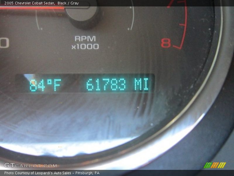 Black / Gray 2005 Chevrolet Cobalt Sedan