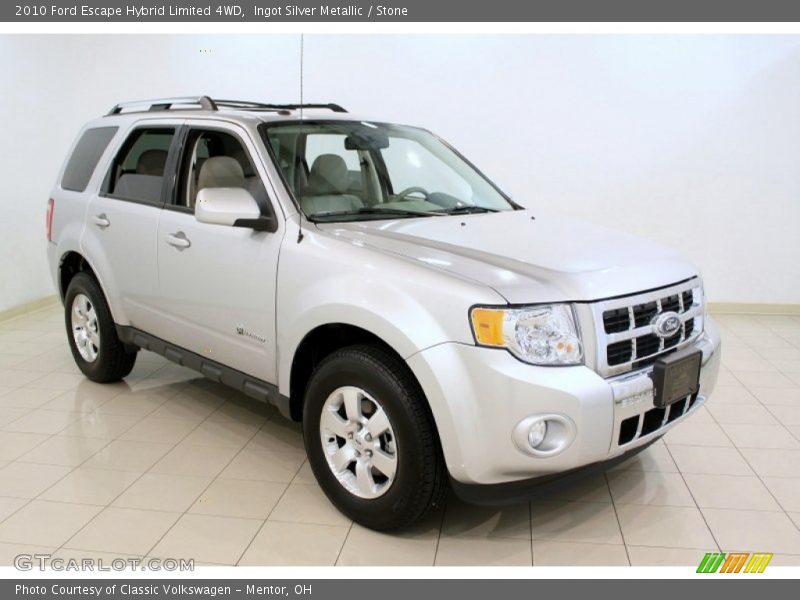 Front 3/4 View of 2010 Escape Hybrid Limited 4WD