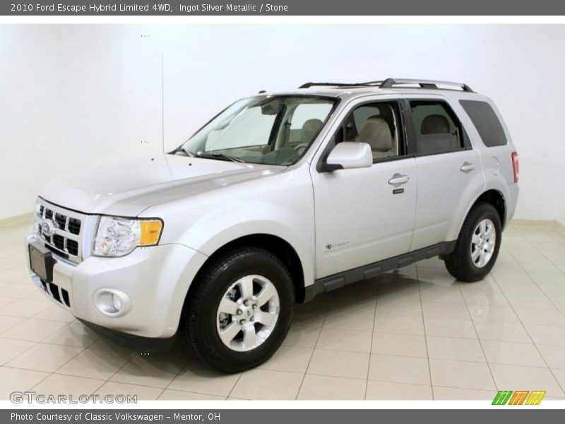 Front 3/4 View of 2010 Escape Hybrid Limited 4WD