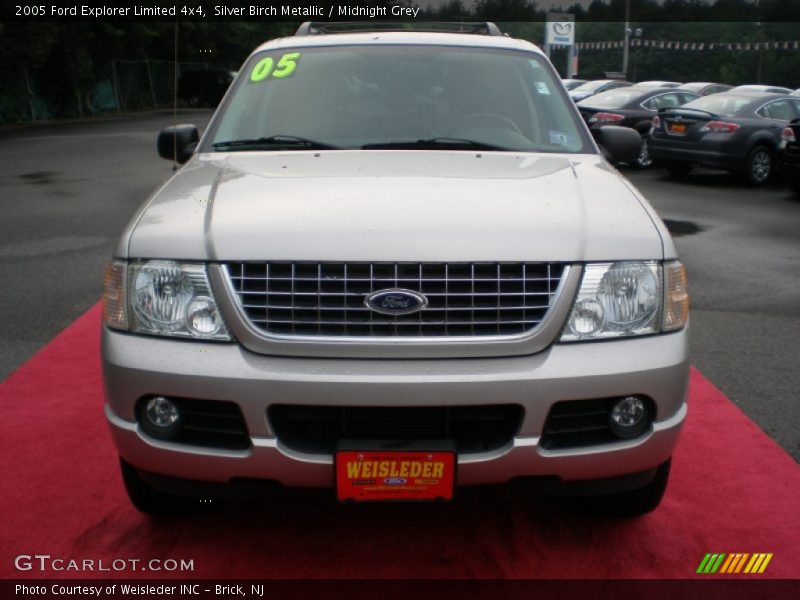 Silver Birch Metallic / Midnight Grey 2005 Ford Explorer Limited 4x4