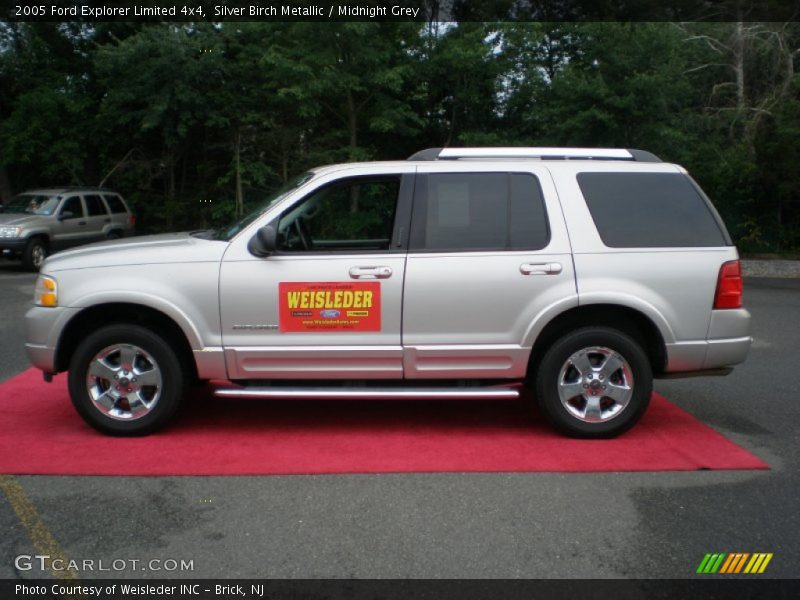 Silver Birch Metallic / Midnight Grey 2005 Ford Explorer Limited 4x4