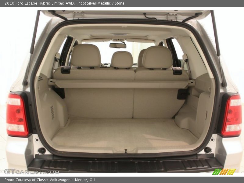  2010 Escape Hybrid Limited 4WD Trunk