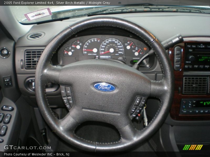 Silver Birch Metallic / Midnight Grey 2005 Ford Explorer Limited 4x4